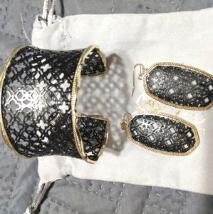 Matching set Earring /Bracelet